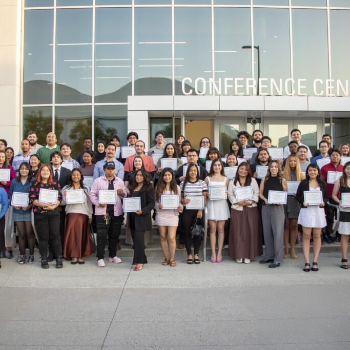S26 Scholarship Ceremony-Group Photo (1)